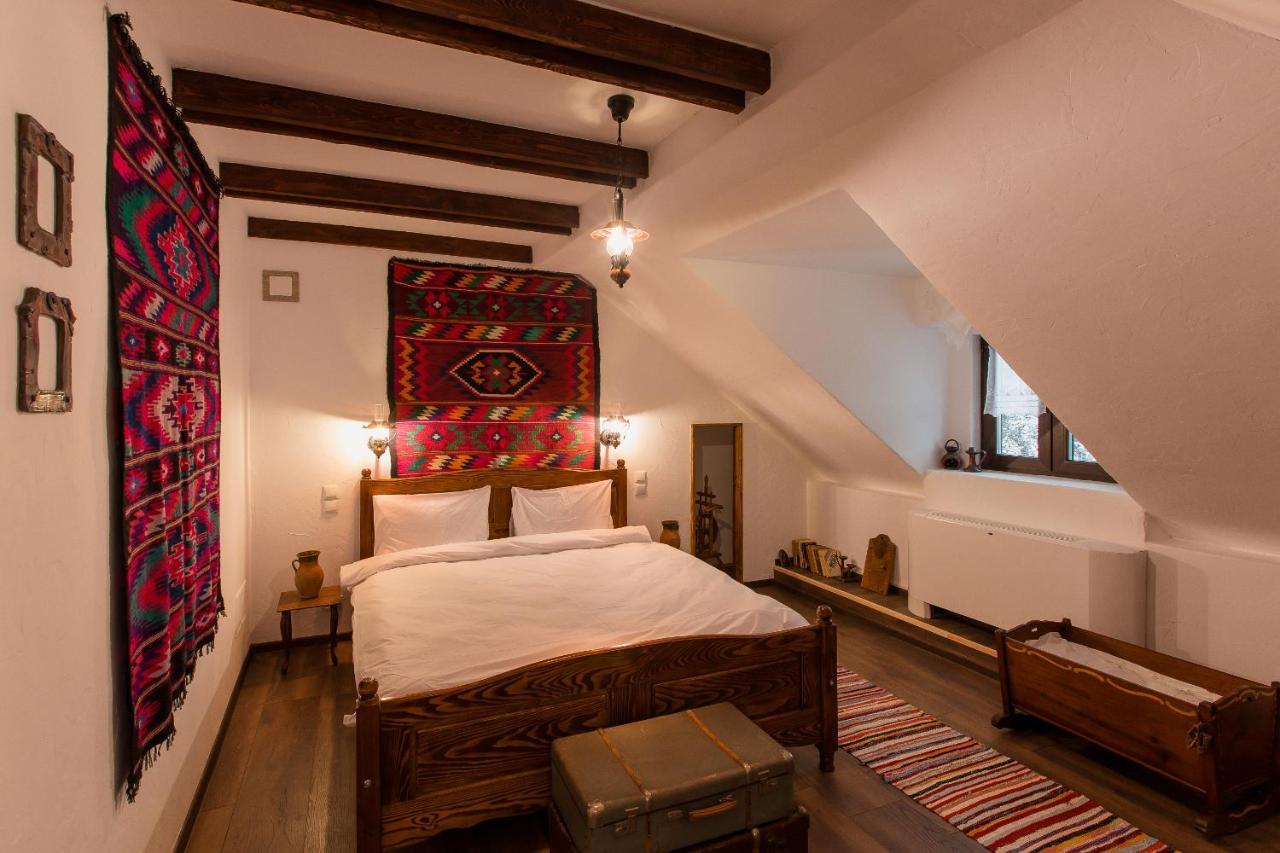 Villa Casa Cu Cerdac Nucşoara Esterno foto