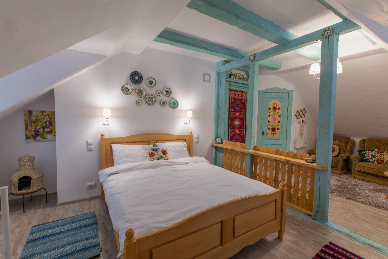 Villa Casa Cu Cerdac Nucşoara Esterno foto